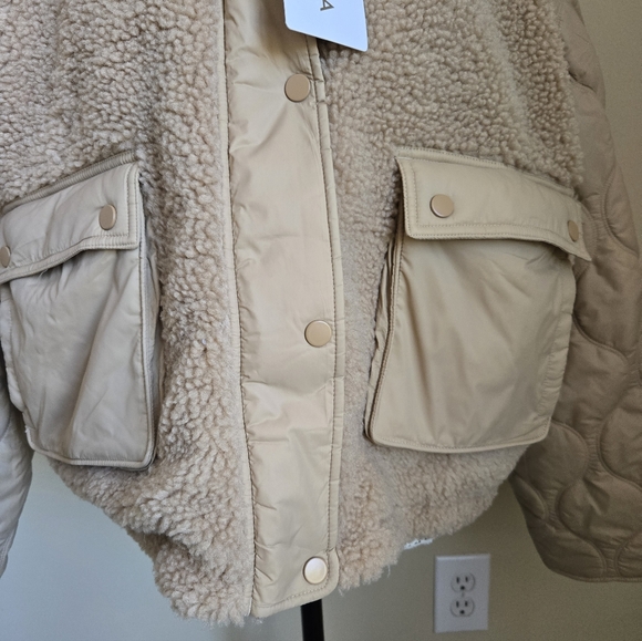 Athleta Fleece Hybrid Jacket Womens XL Tan Cropped - Picture 2 of 12